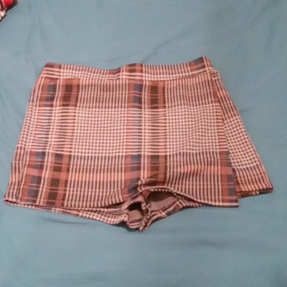 Large Blue Brown Black and White Plaid